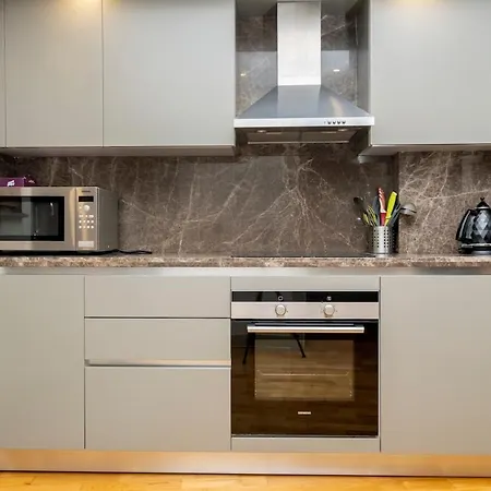 New Building - 3-bedroom Istanbul
